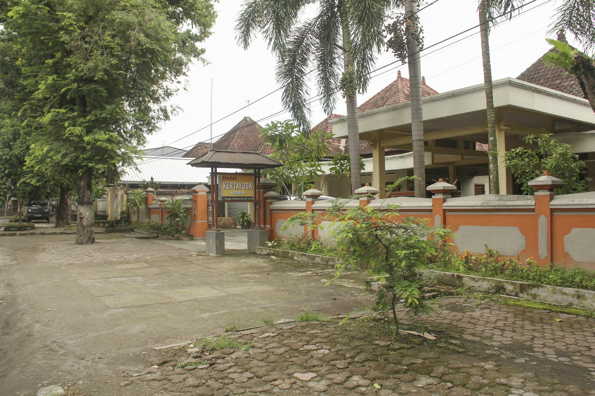 Reddoorz Plus @ Pejanggik Mataram Exteriér fotografie